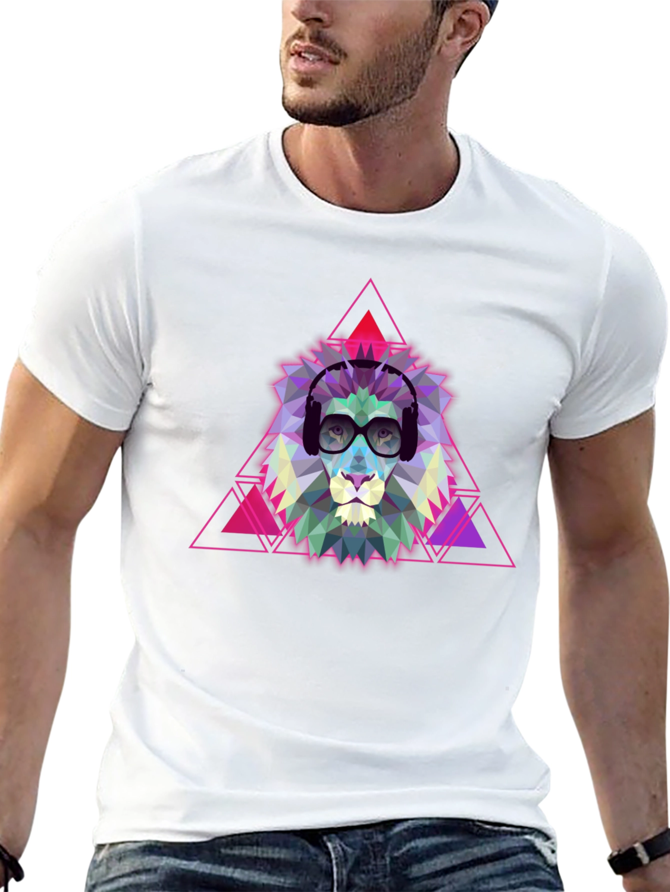 Geometric Lion Graphic Tee - Cool & Trendy!