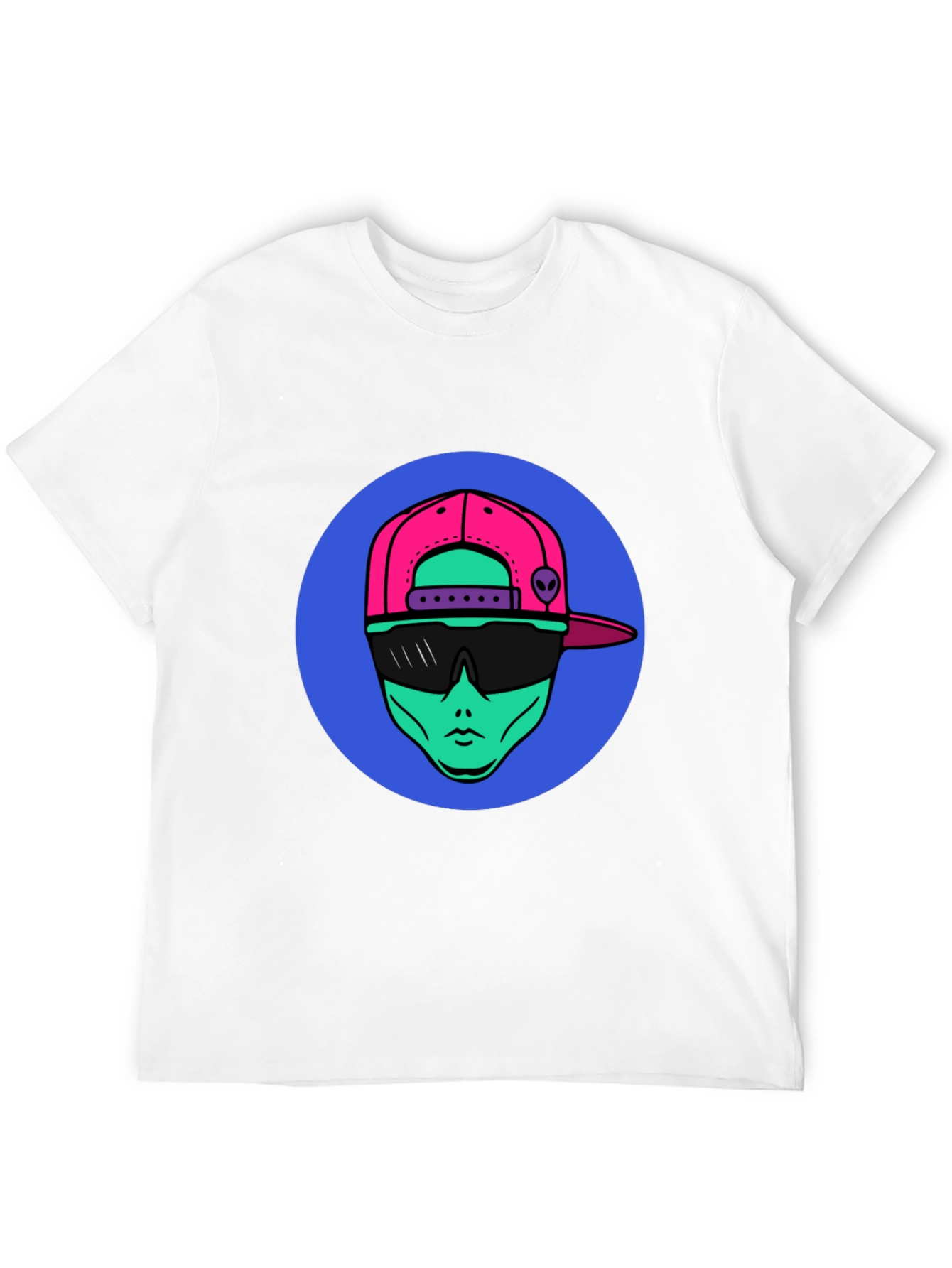 Cool Alien Graphic Tee - Trendy Black T-Shirt