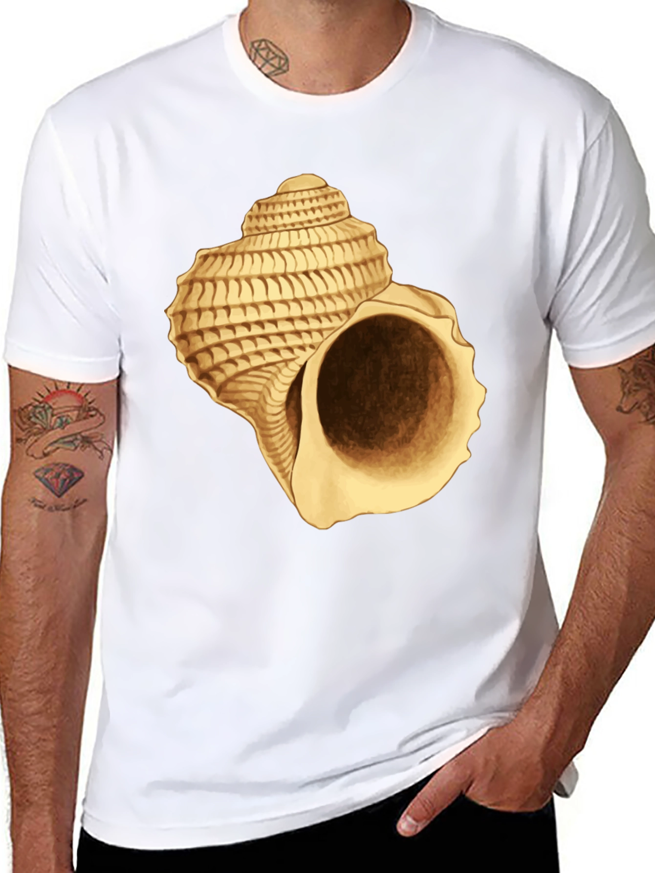 Seashell Graphic Black T-Shirt
