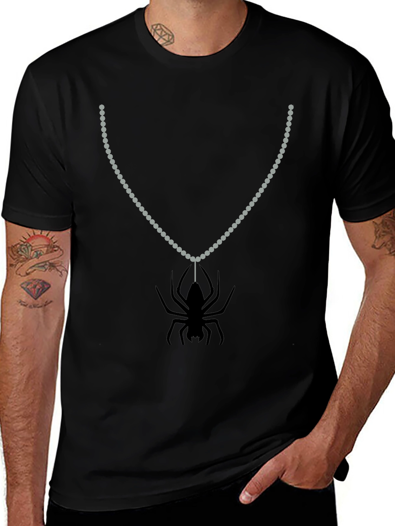 Spider Pendant Tee - Creepy Cool Style