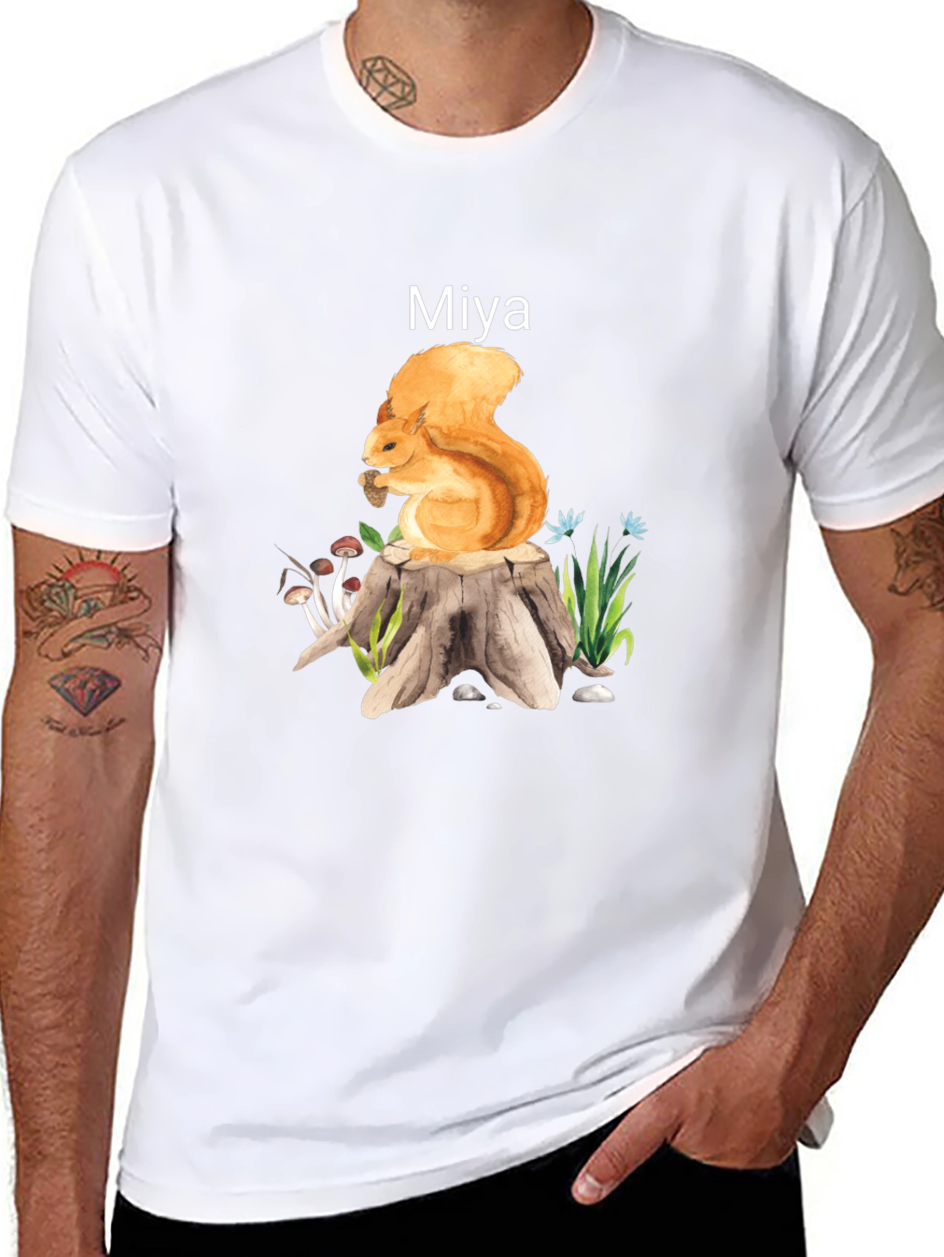 Squirrel on Stump Graphic Tee - Miya