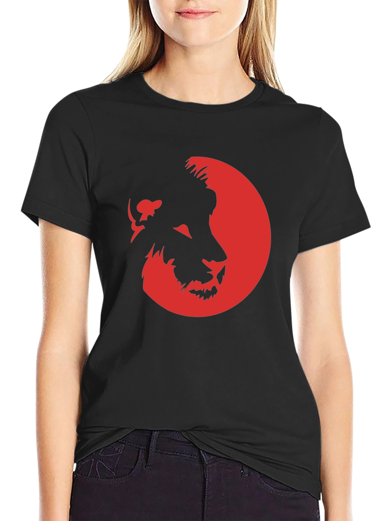 Lion Silhouette Graphic T-Shirt - Black