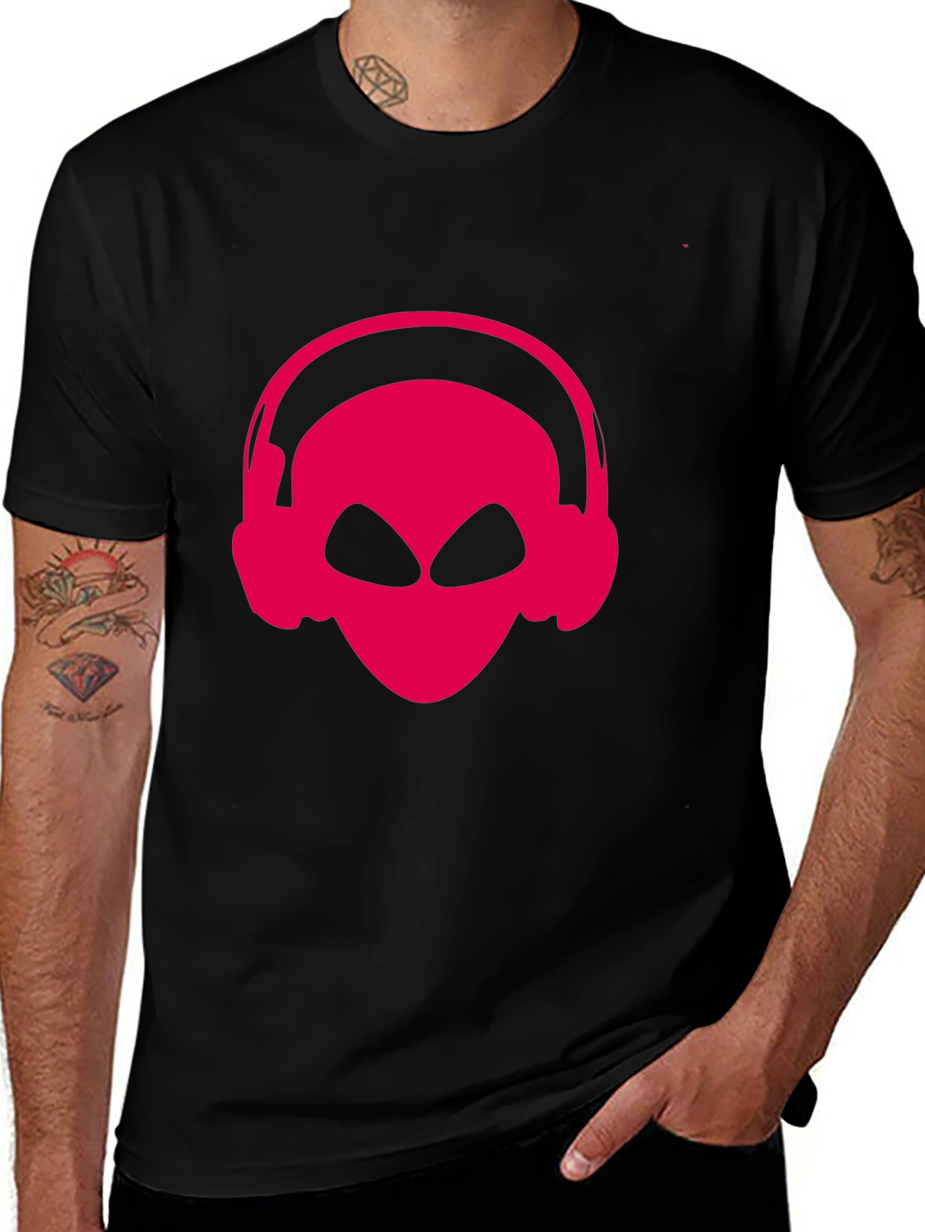 Alien DJ T-Shirt - Black Graphic Tee