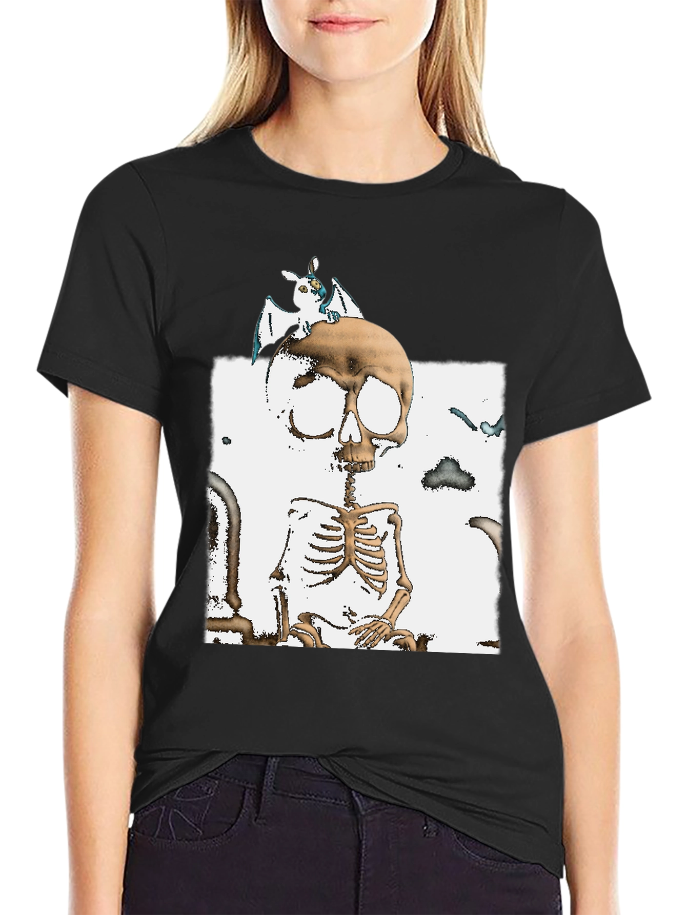 Skull & Bat Graphic T-Shirt - Halloween Style