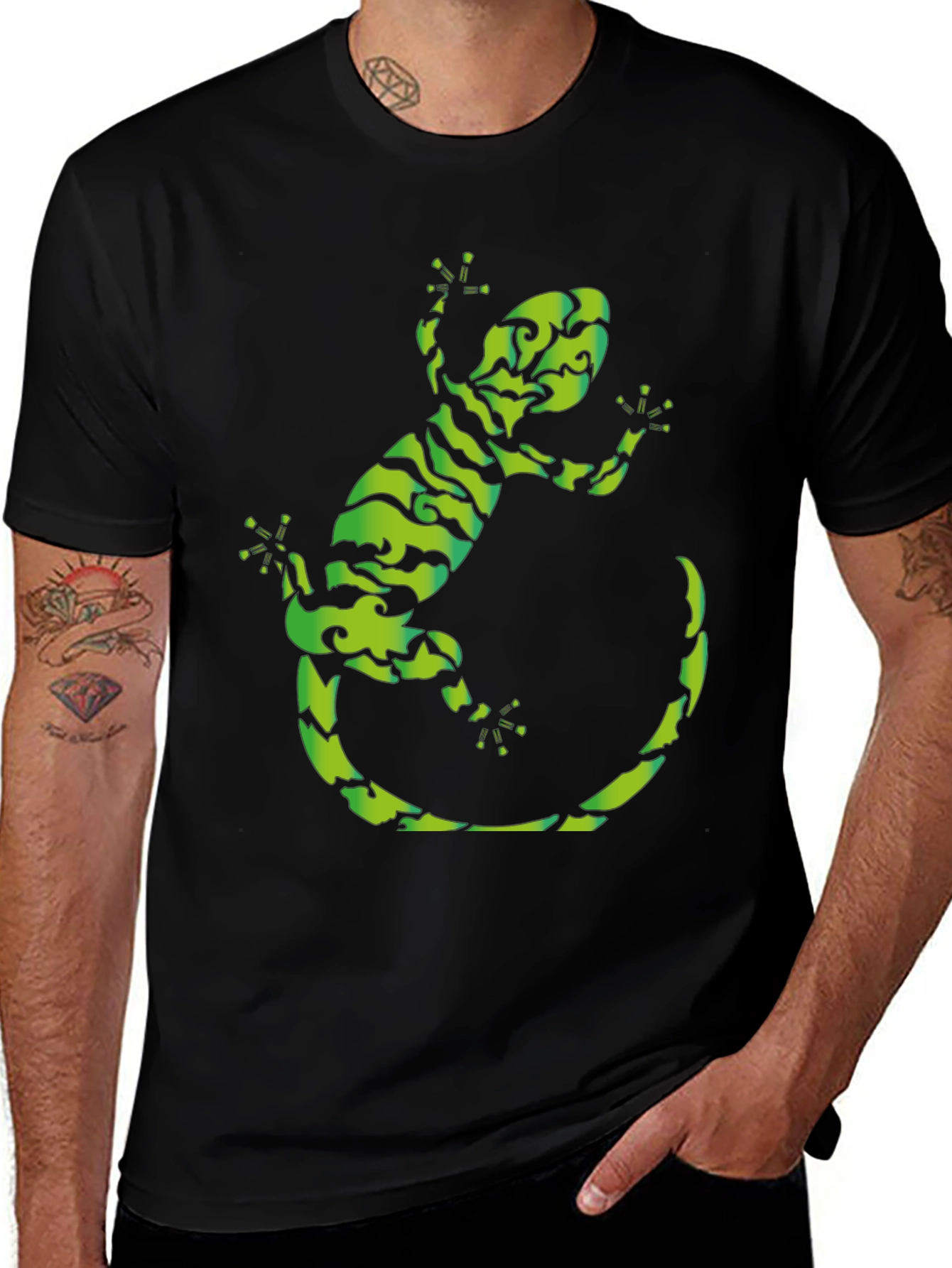 Gecko Graphic Tee - Cool Reptile Design
