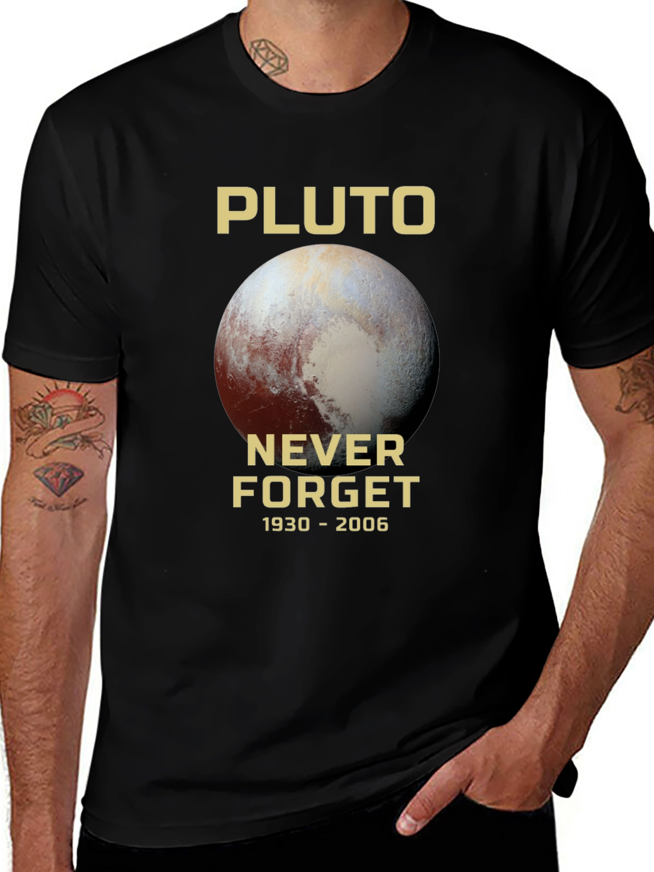 Pluto Never Forget T-Shirt - Retro Space Tee