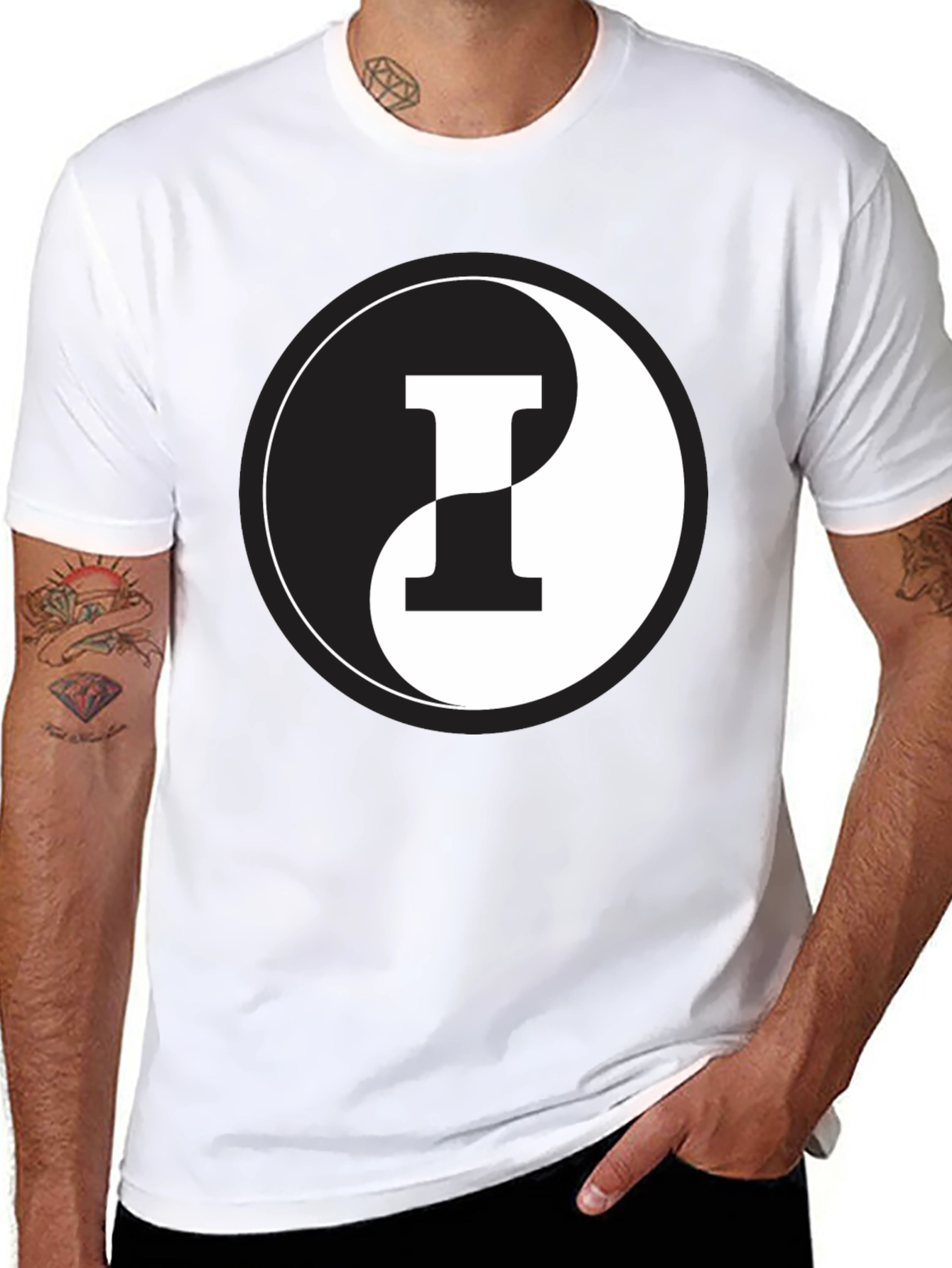 Yin Yang Letter I Graphic Tee - Black