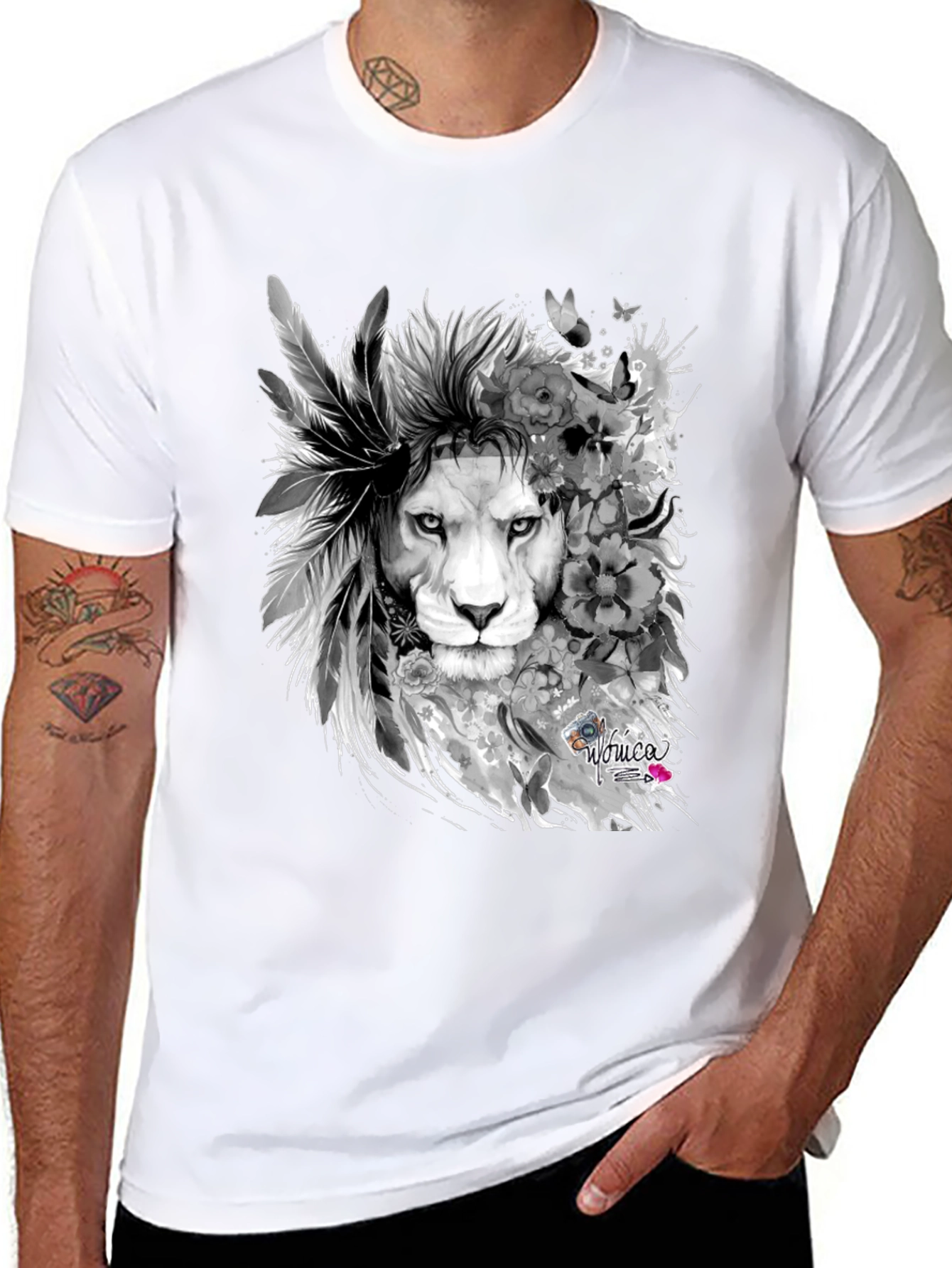 Lion Graphic Print T-Shirt - Mens Black Tee