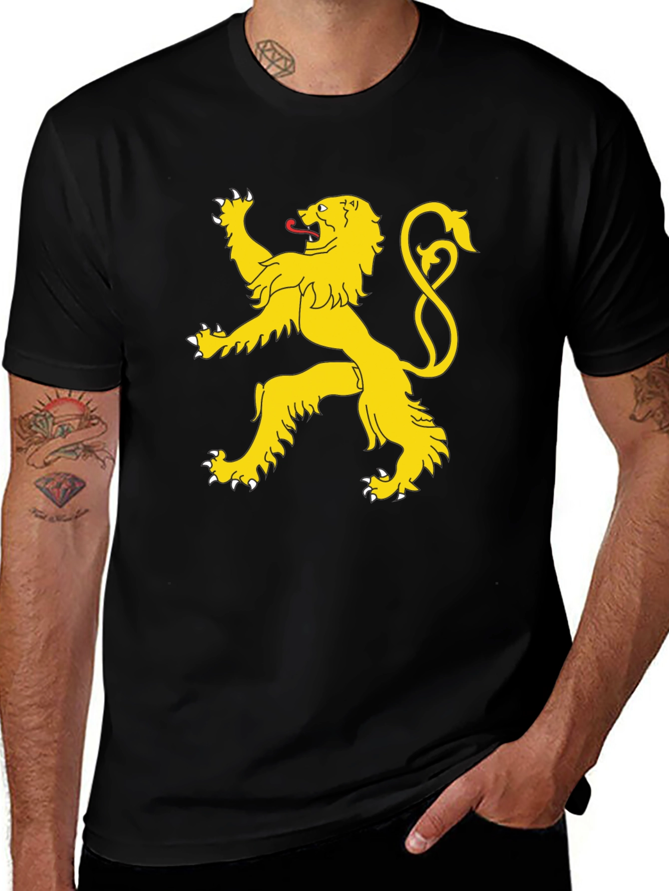 Lion Rampant Graphic Tee - Black T-Shirt