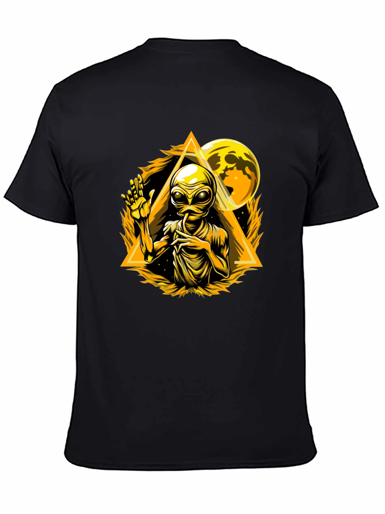 Alien Graphic T-Shirt - Sci-Fi Design