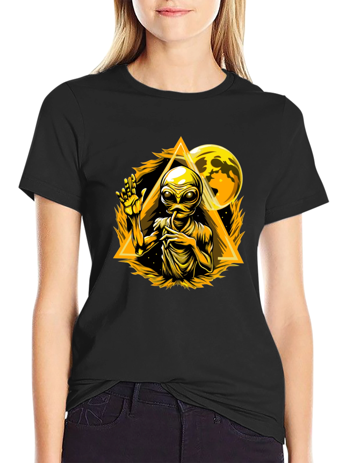 Alien Graphic T-Shirt - Sci-Fi Design