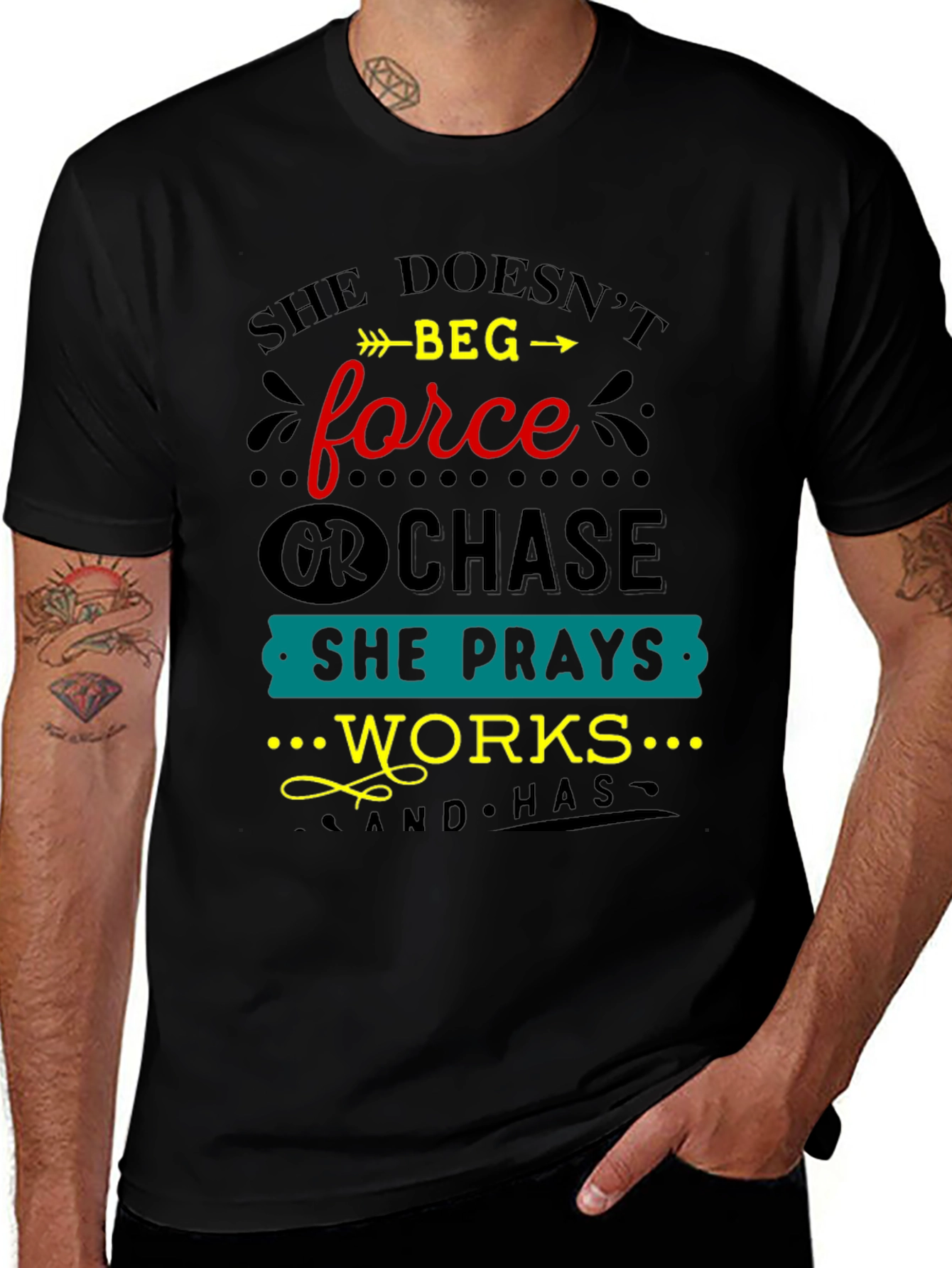 She Prays & Works Graphic Tee