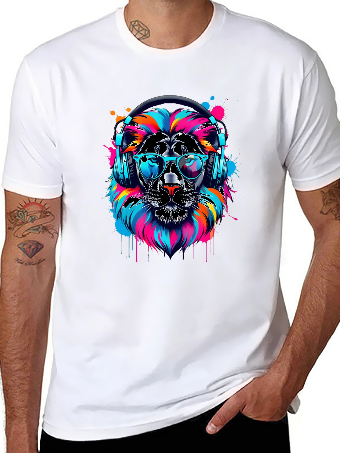 Cool Lion Graphic Tee - Black