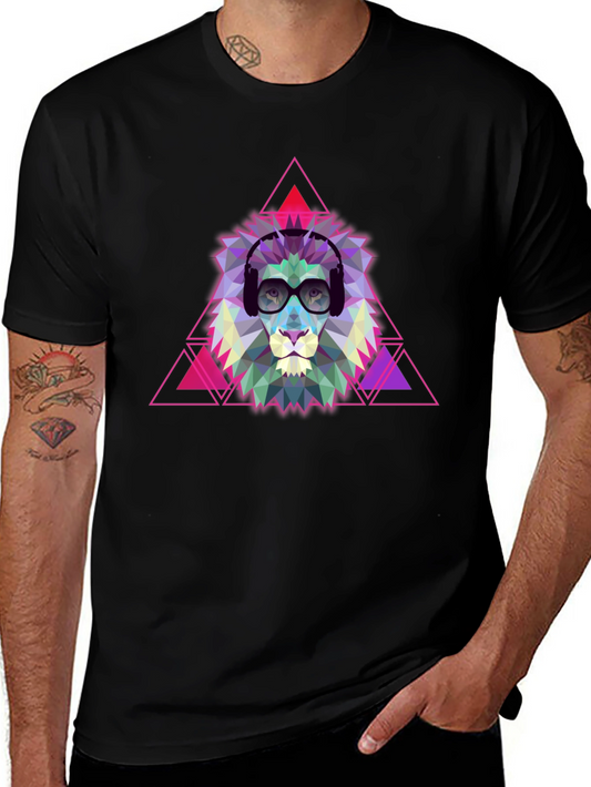 Geometric Lion Graphic Tee - Cool & Trendy!