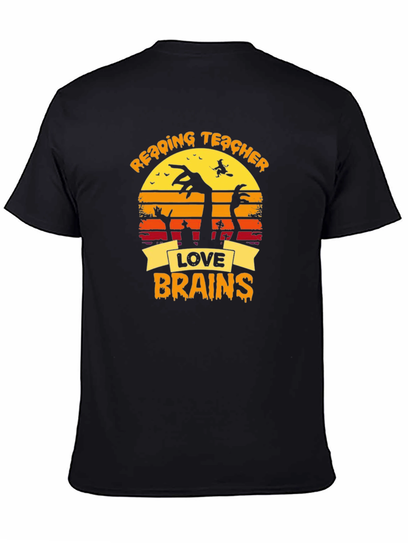 Reading Teacher Halloween Love Brains T-Shirt