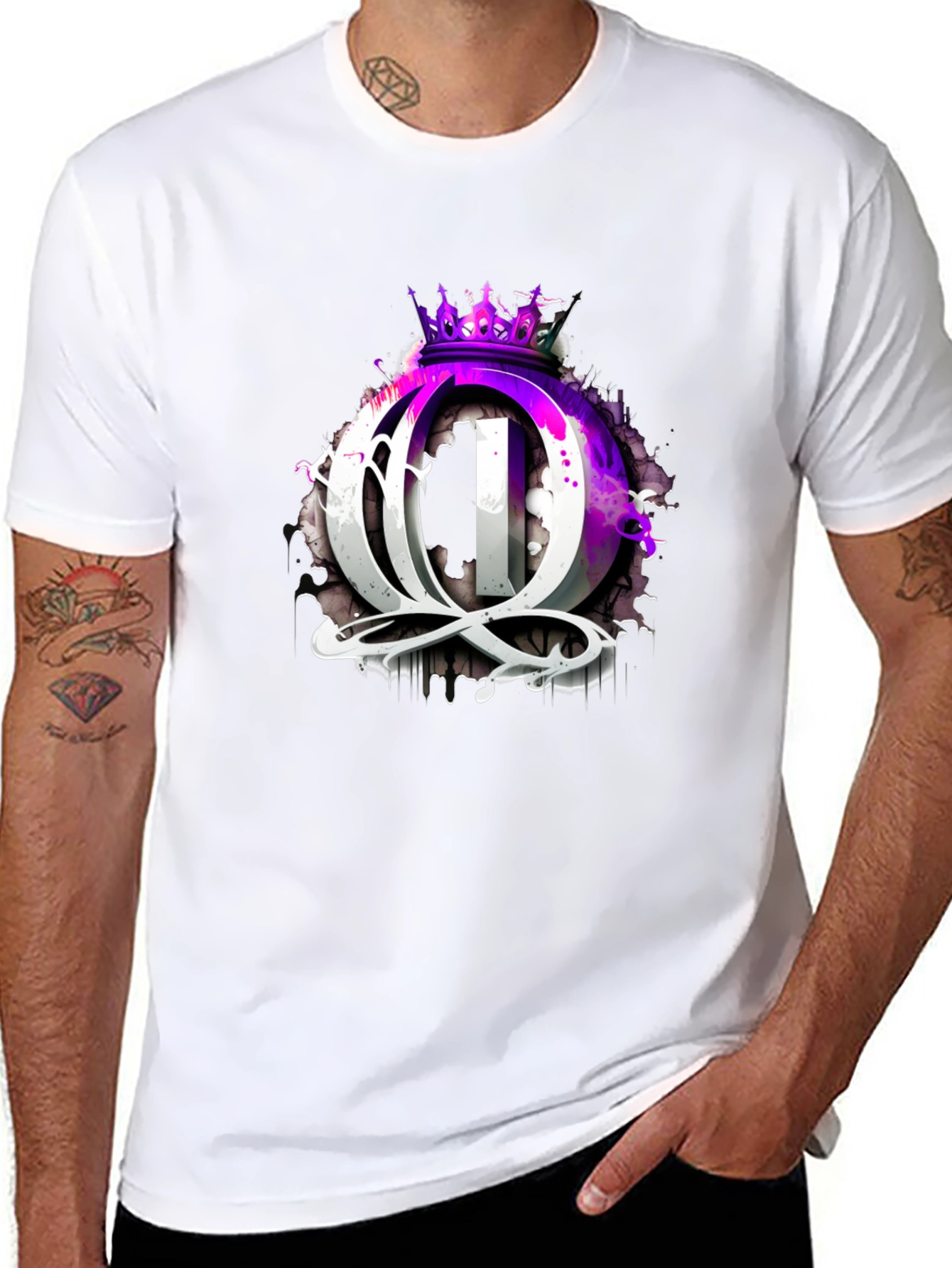 Queen Crown Graphic Black T-Shirt