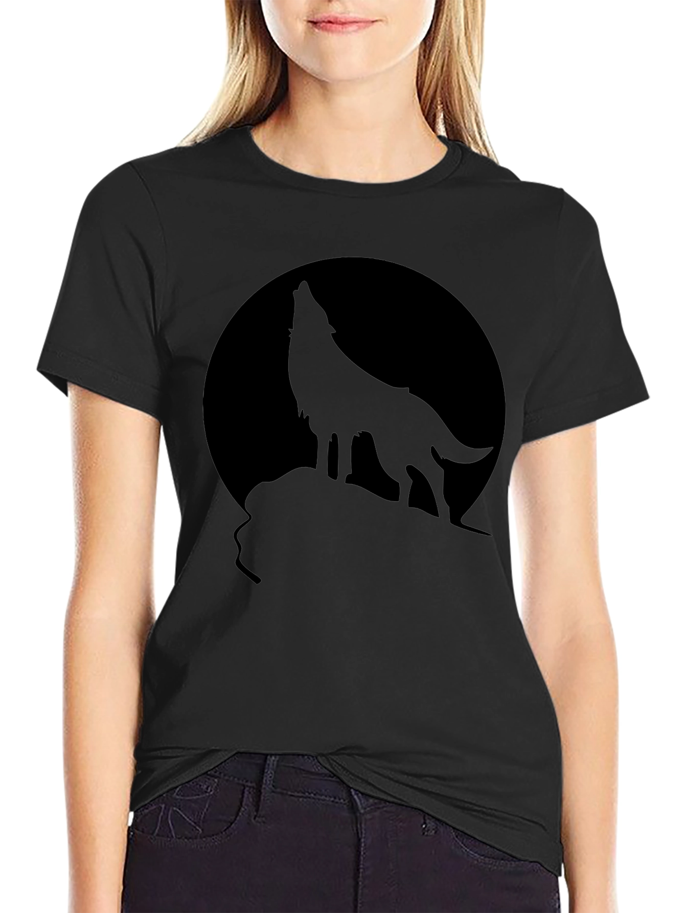 Black Wolf Howling at Moon T-Shirt