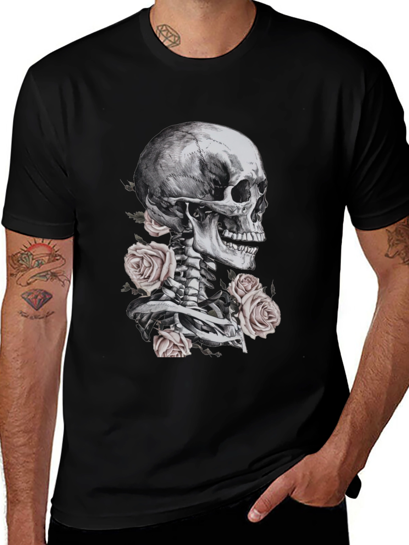 Skull and Roses Graphic T-Shirt