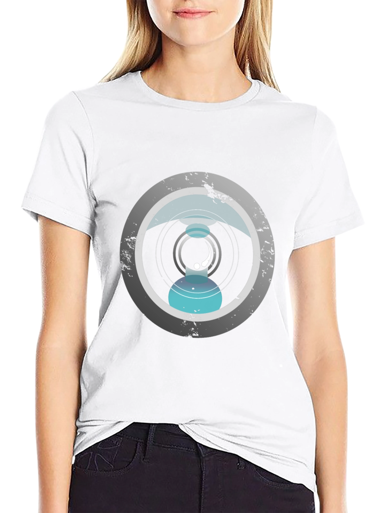 Modern Graphic Tee - Abstract Circle Design Black T-Shirt