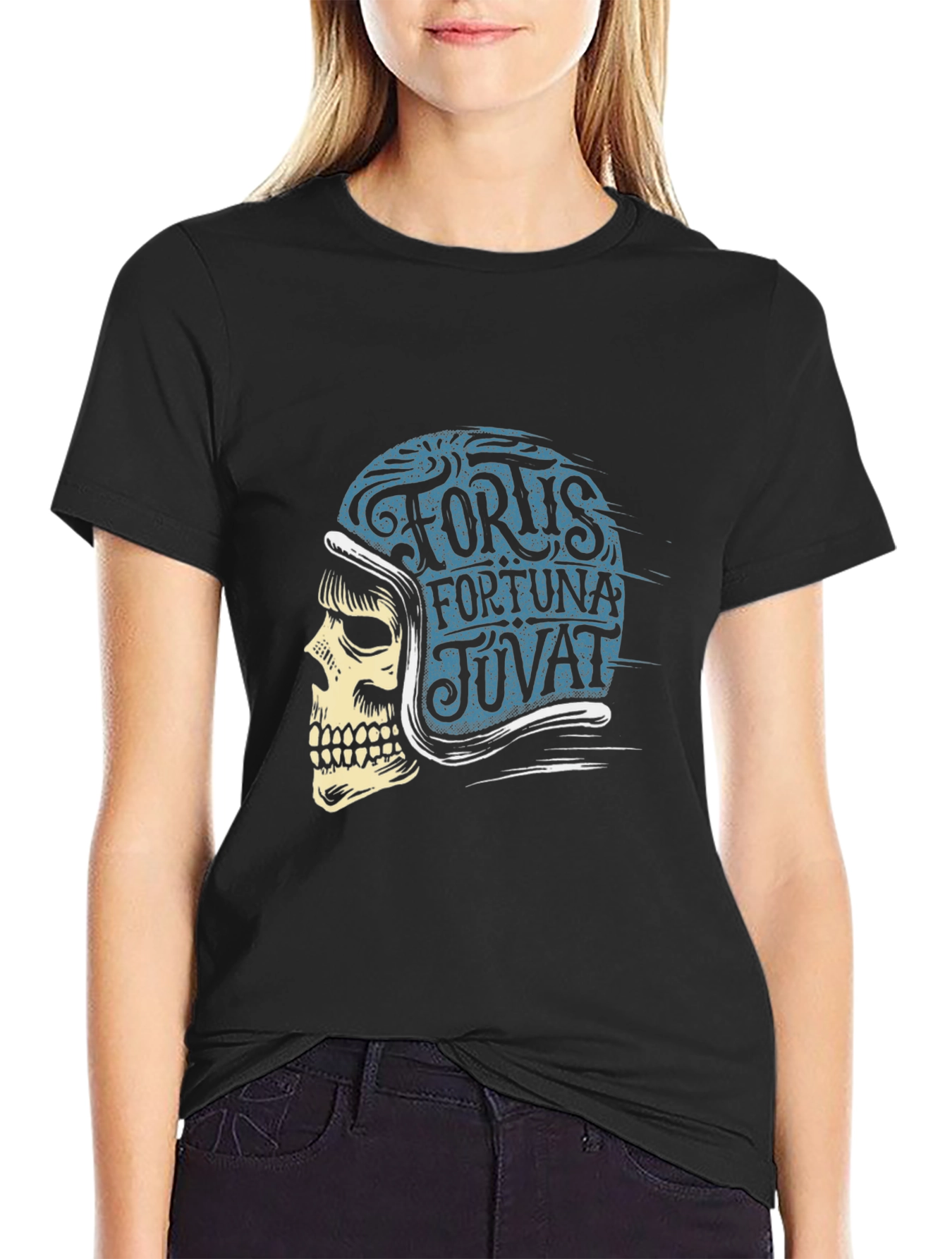 Skull Helmet T-Shirt: Fortis Fortuna Iuvat Design