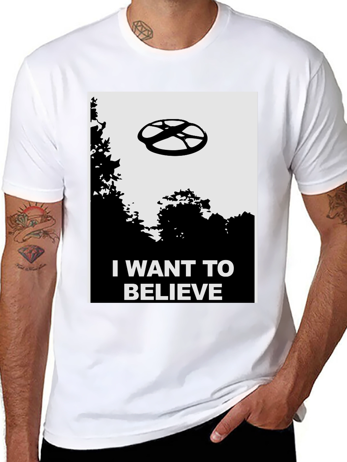 I Want To Believe UFO Graphic Tee - Black
