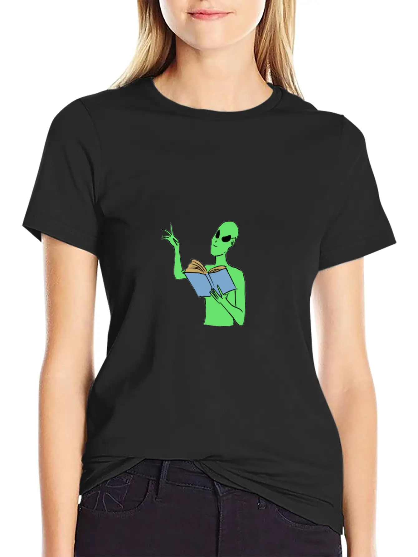 Alien Reading Unisex Casual T-Shirt – Clean Design For Daily Comfort