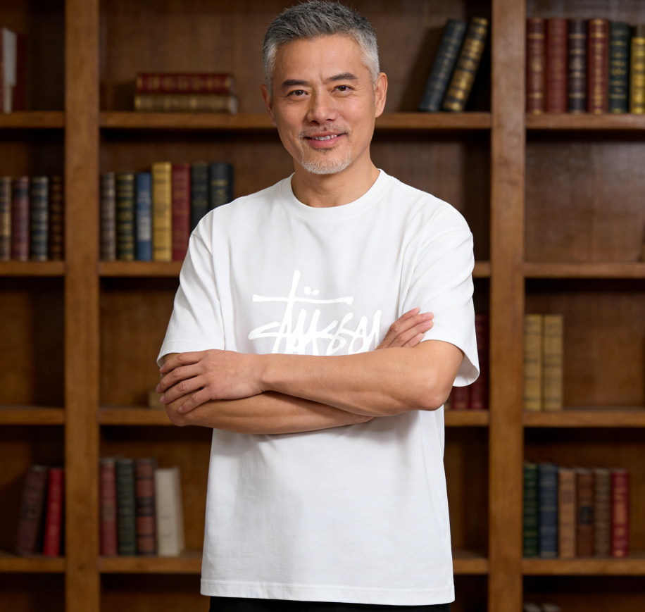 Urban Graffiti Script Logo T-Shirt - 100% Cotton Streetwear Essential