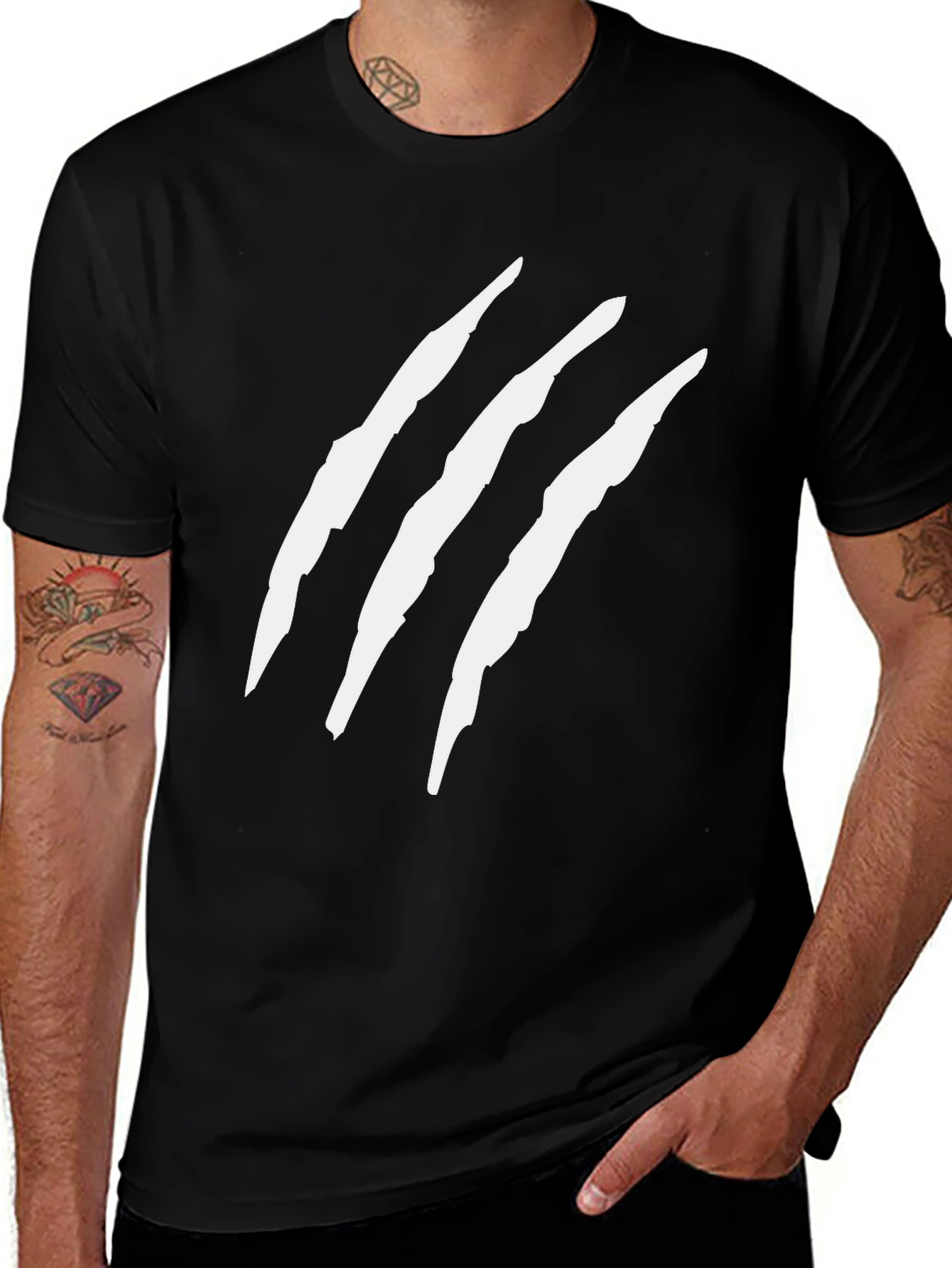 Claw Mark Graphic Tee - Edgy Black T-Shirt