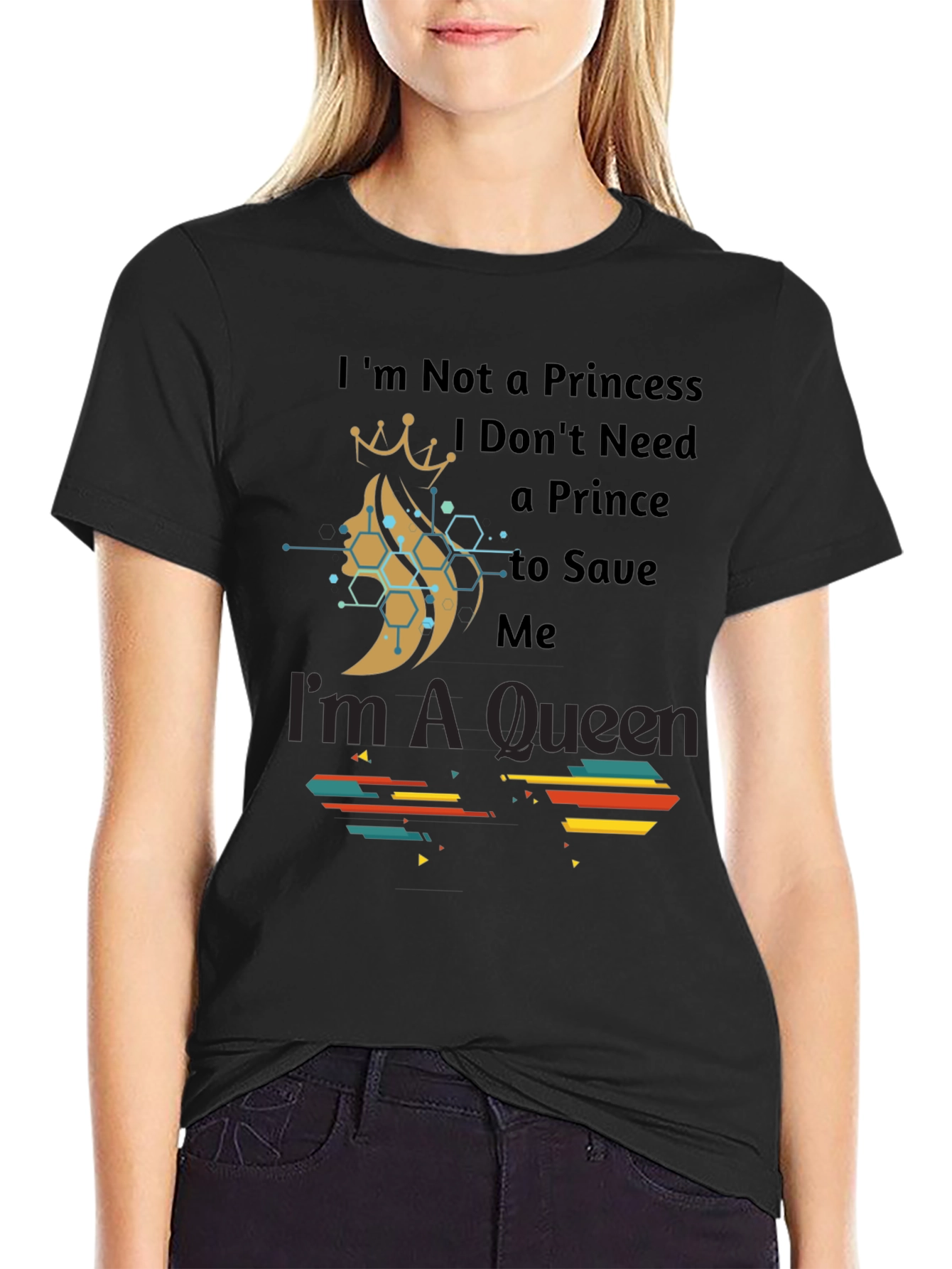 Queen Graphic Tee - Empowering Womens Fashion