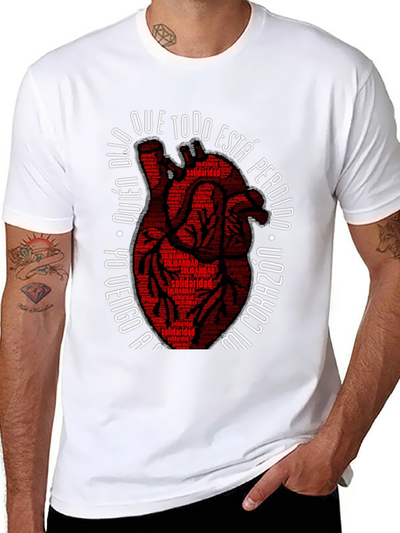 Solidaridad Heart Graphic Tee - Black