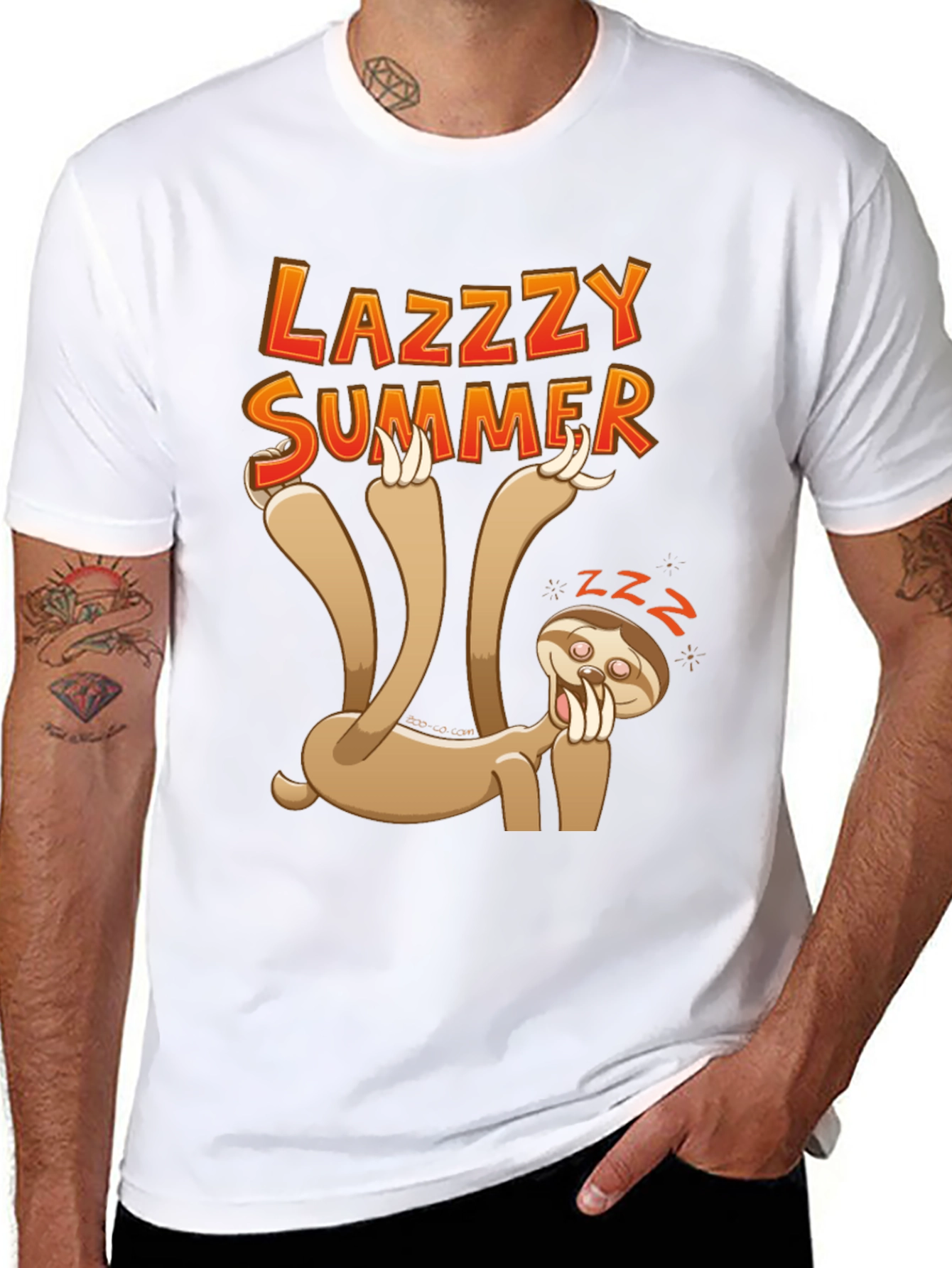 Lazy Summer Sloth T-Shirt - Relaxed Holiday Vibes