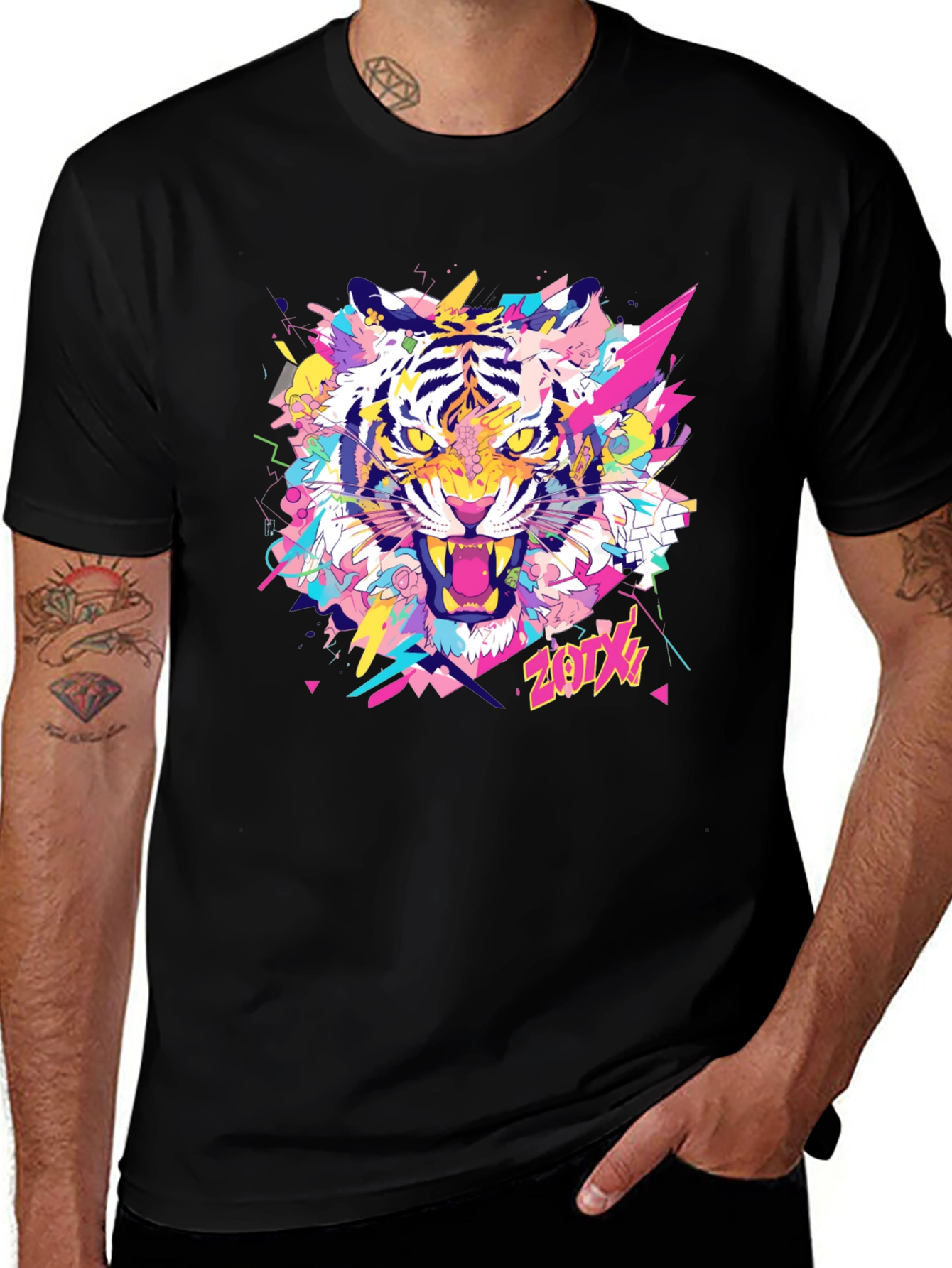 Vibrant Tiger Graphic Tee - Stylish Black Cotton T-Shirt