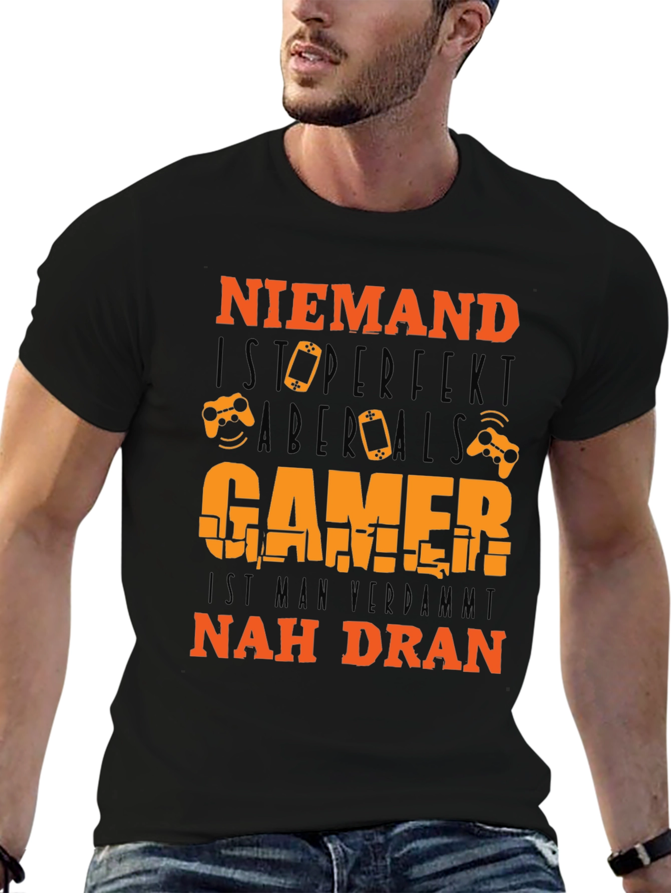 Gamer T-Shirt: Niemand Ist Perfekt - But Gamer