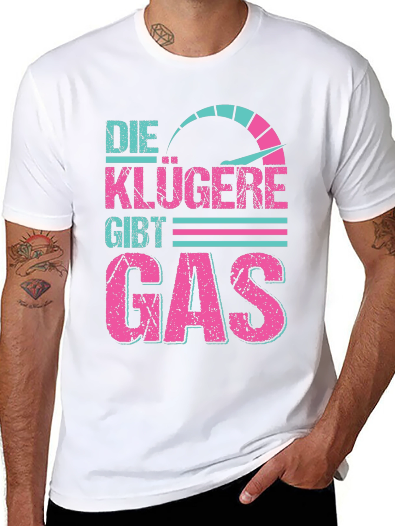 Die Klügere Gibt Gas Graphic Tee