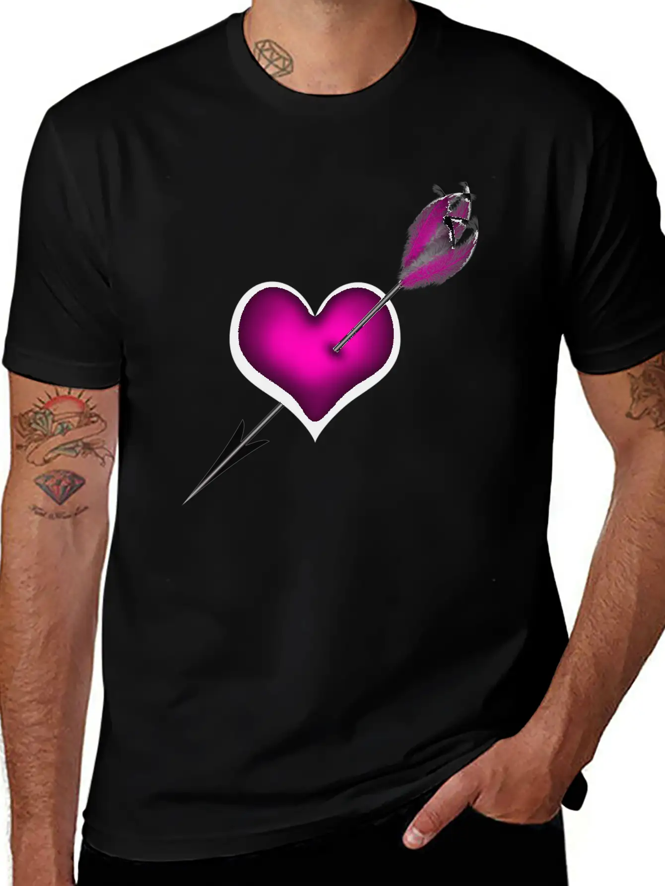 PINK HEART WITH ARROW Unisex Casual T-Shirt – Clean Design For Daily Comfort