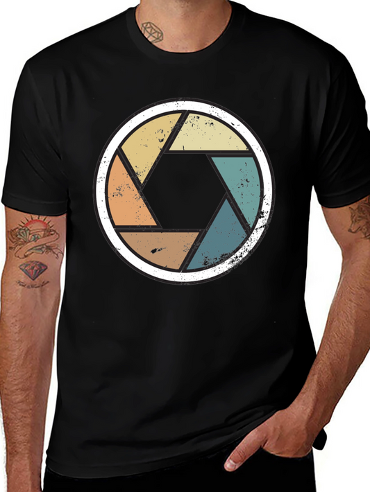 Retro Camera Aperture T-Shirt - Photographer Gift