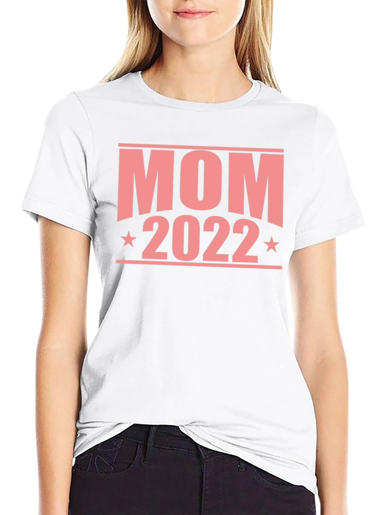 Mom 2022 T-Shirt - New Mom Gift