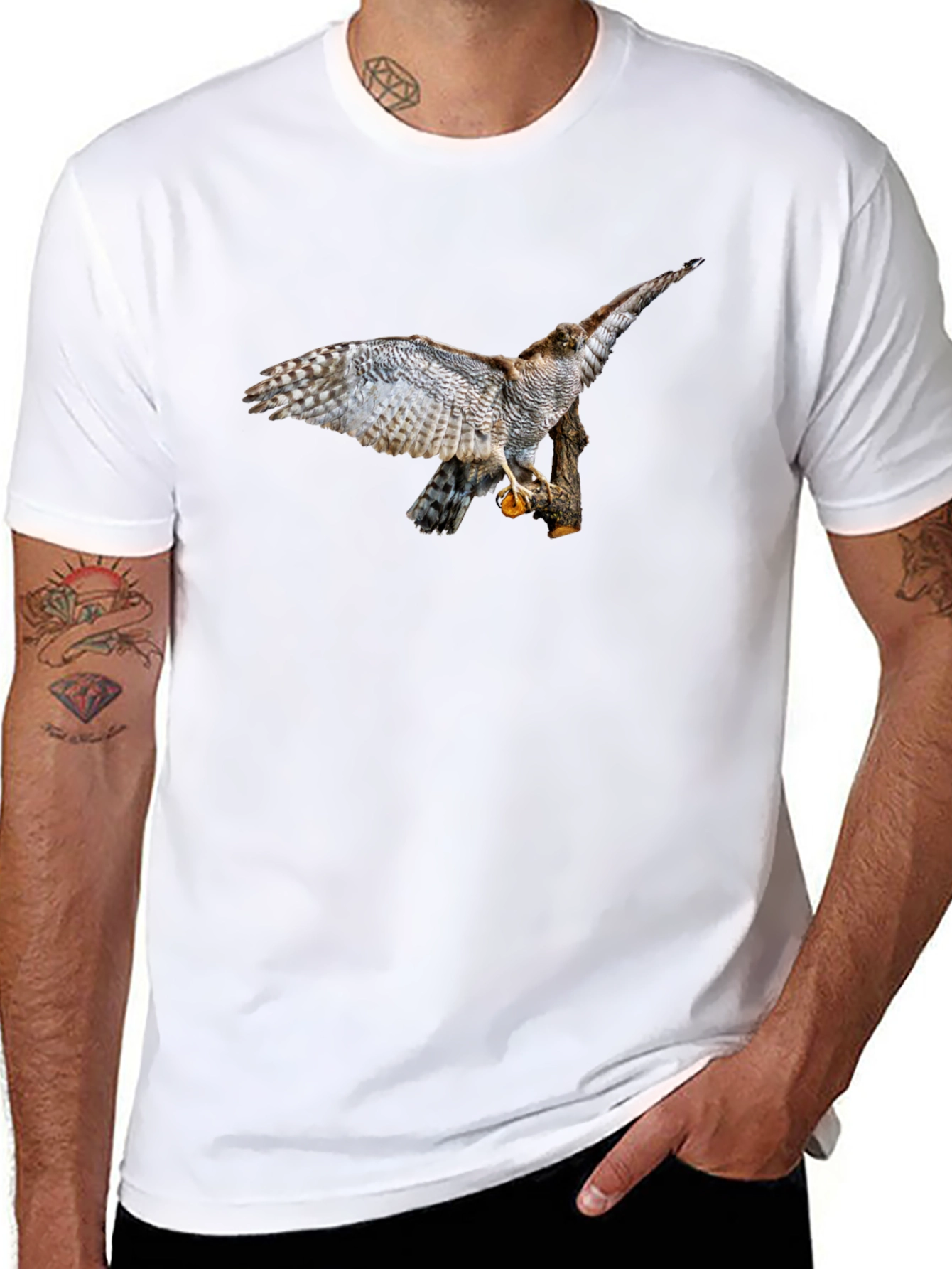 Cool Black T-Shirt with Bird of Prey Graphic Print