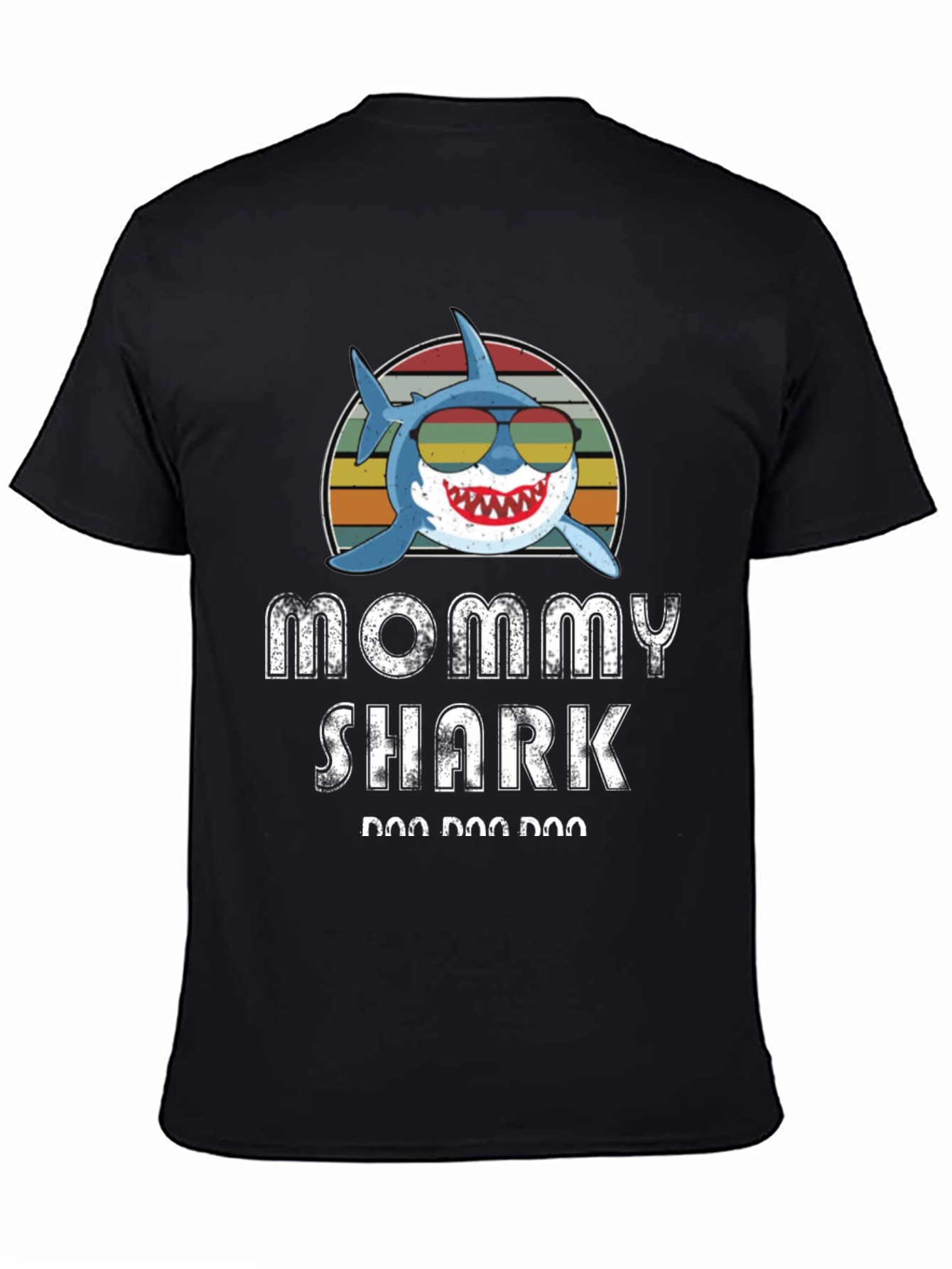 Mommy Shark Graphic Tee