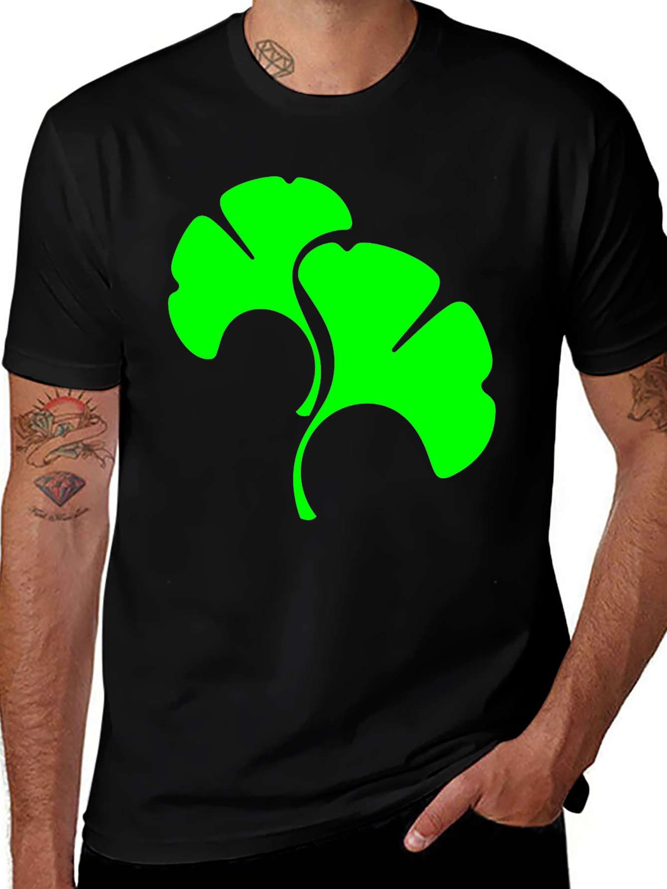 Ginkgo Leaf Graphic Tee - Modern Style